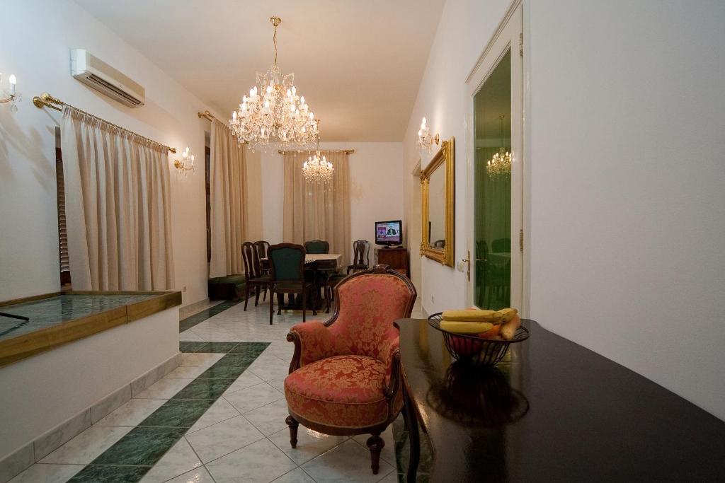 Apartments Villa Castello Crikvenica Exterior photo