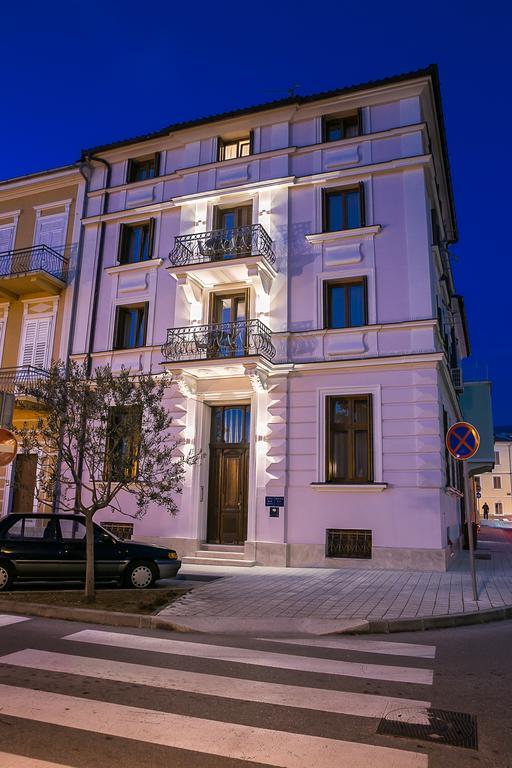 Apartments Villa Castello Crikvenica Exterior photo